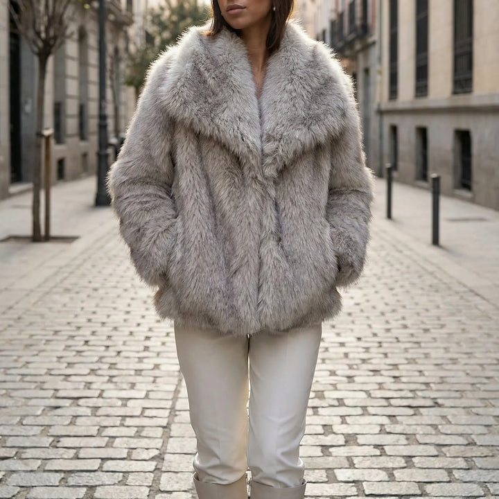 Women's Oversized Faux Fur Jacket with Collar