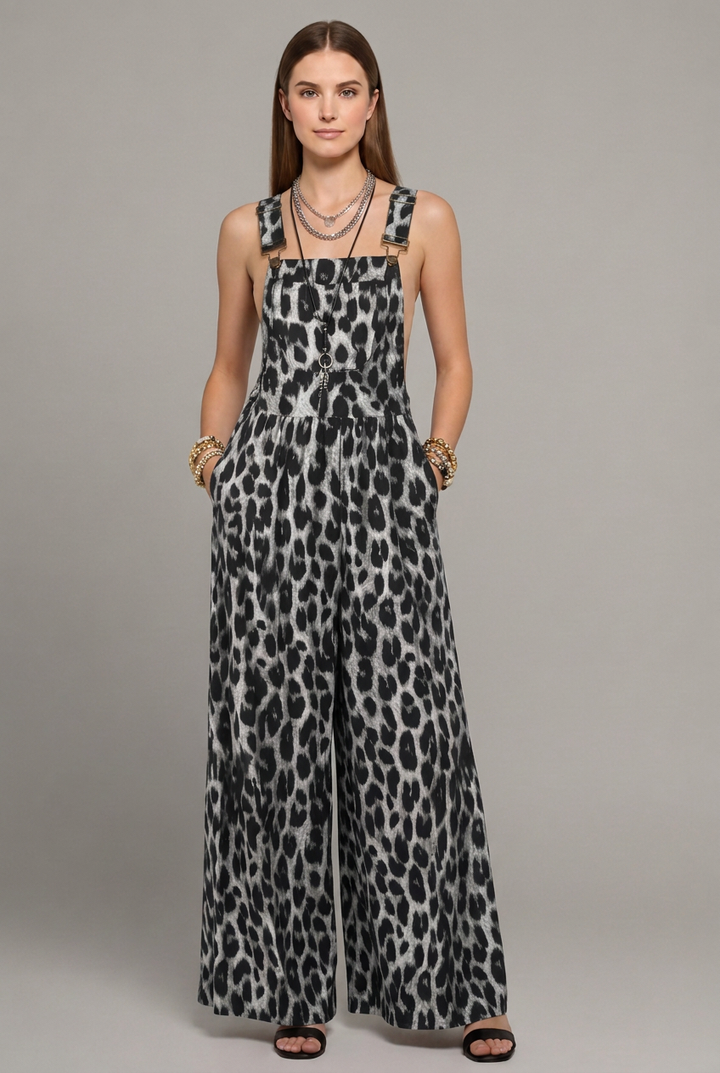 Women's Leopard Jumpsuit with Trendy Print and Relaxed Fit
