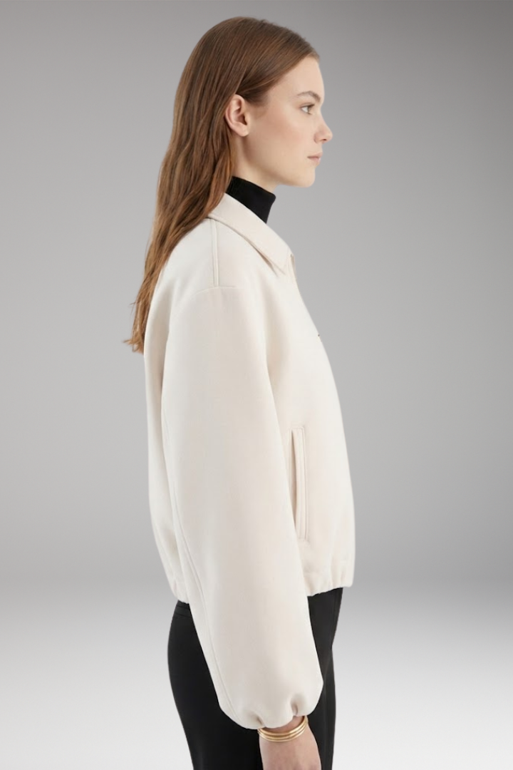 Women’s Autumn Jacket with Lapel and Long Sleeves