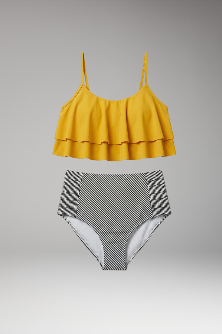 Women’s Bikini Set with Ruffled Top and High-Waisted Bottoms