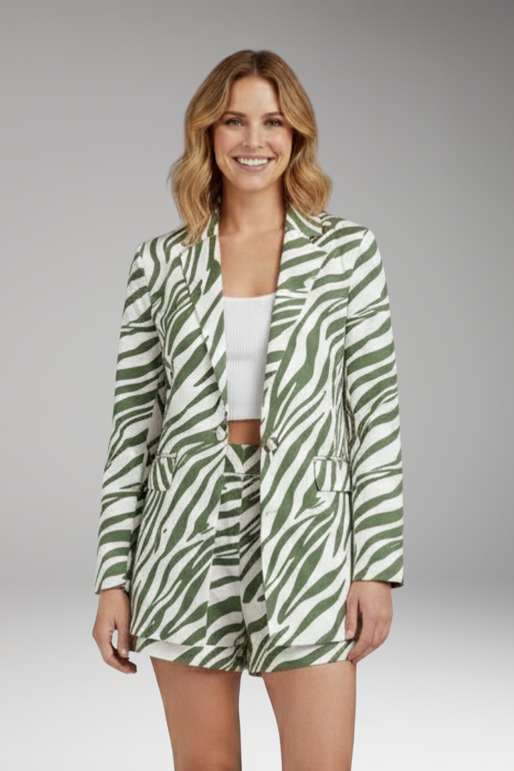 Women's Blazer and Shorts Set with Tailored Blazer and Stylish Print