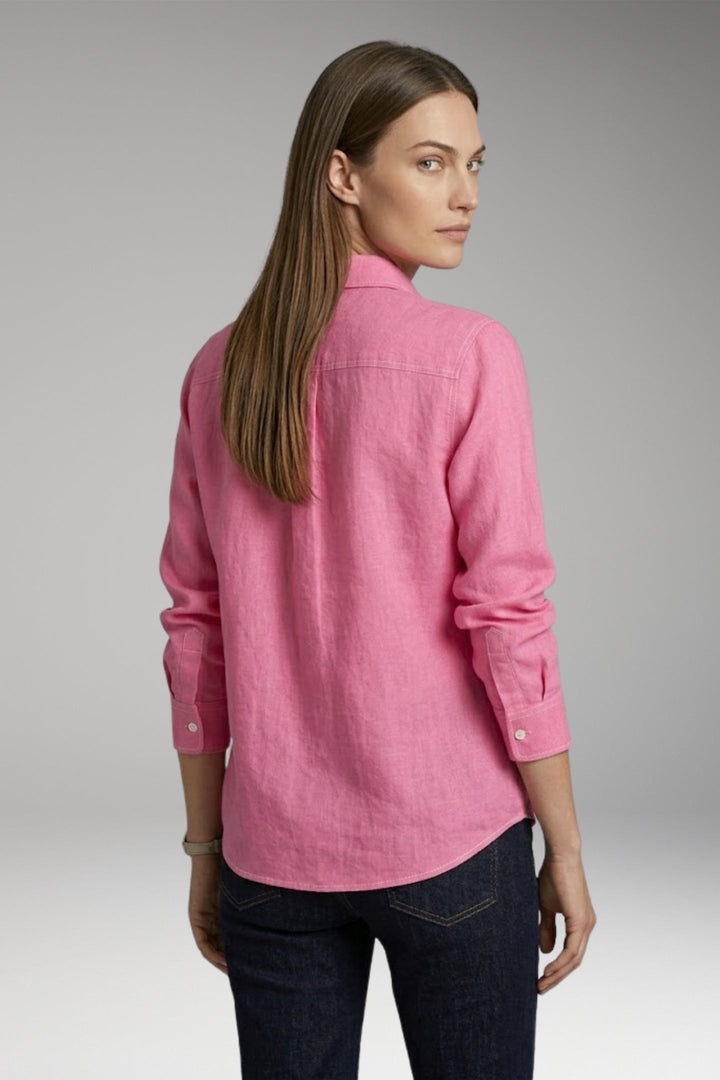 Women’s Blouse with Button Closure and Collar Neckline