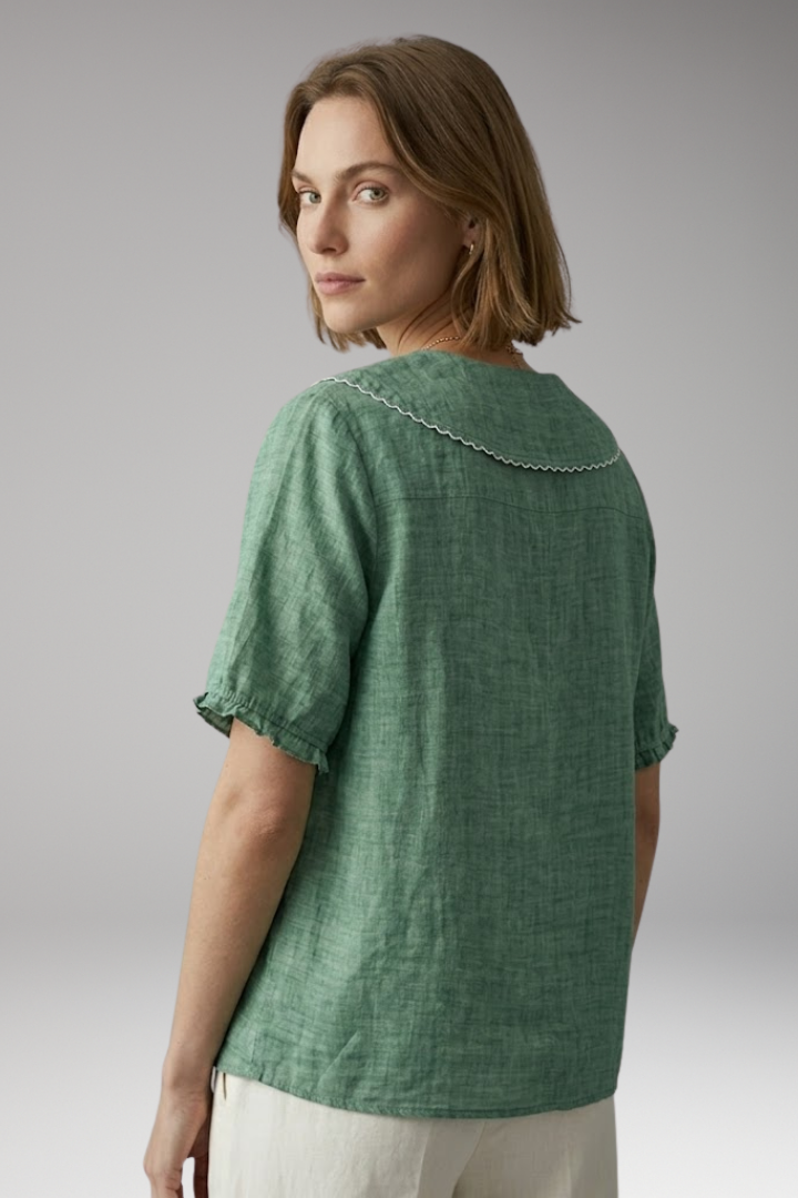 Women’s Blouse with Button Front and Wide Collar