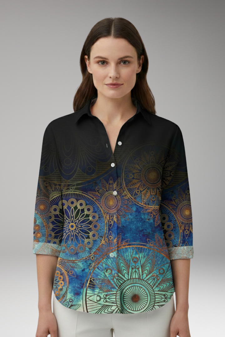 Women’s Blouse with Floral Pattern and Button-Up Front