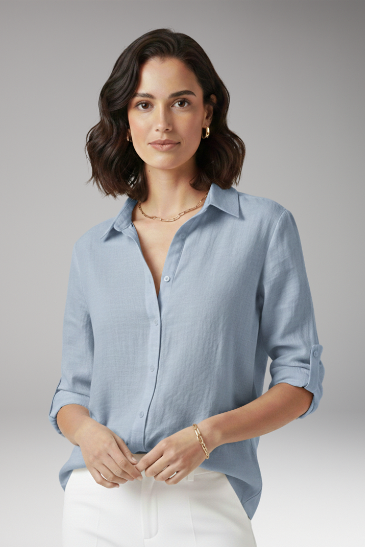 Women’s Blouse with Pointed Collar and Button Closure