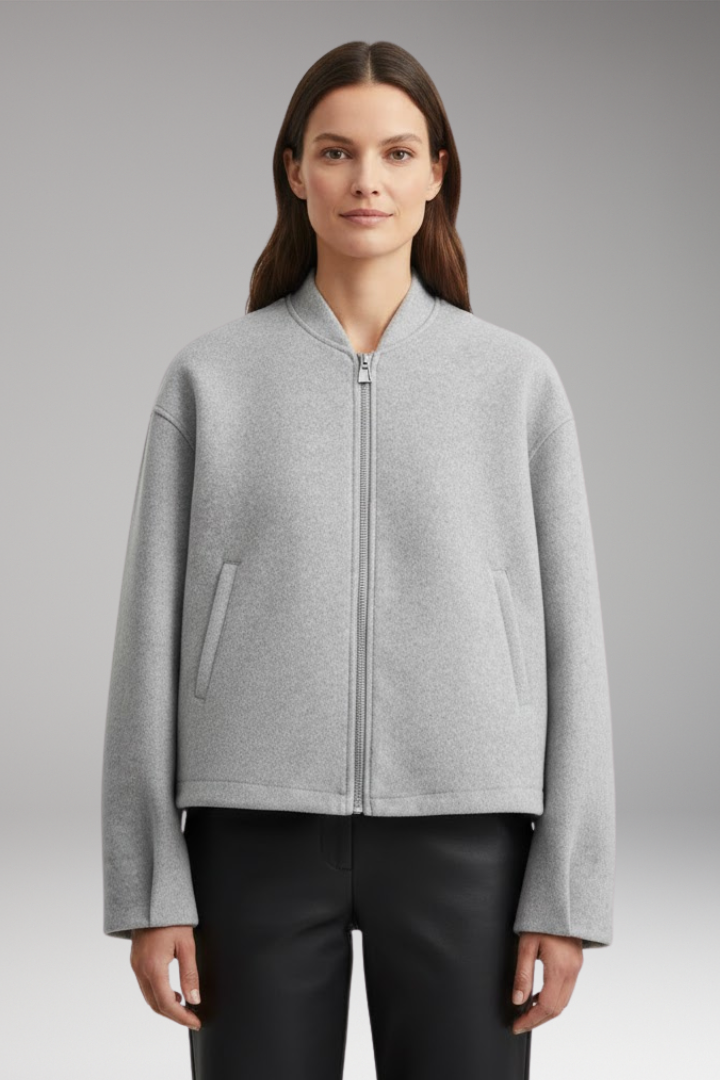 Women’s Bomber Jacket with Practical Pockets and Elegant Cut