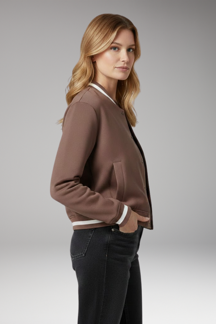Women’s Bomber Jacket with Practical Pockets and Trendy Cut