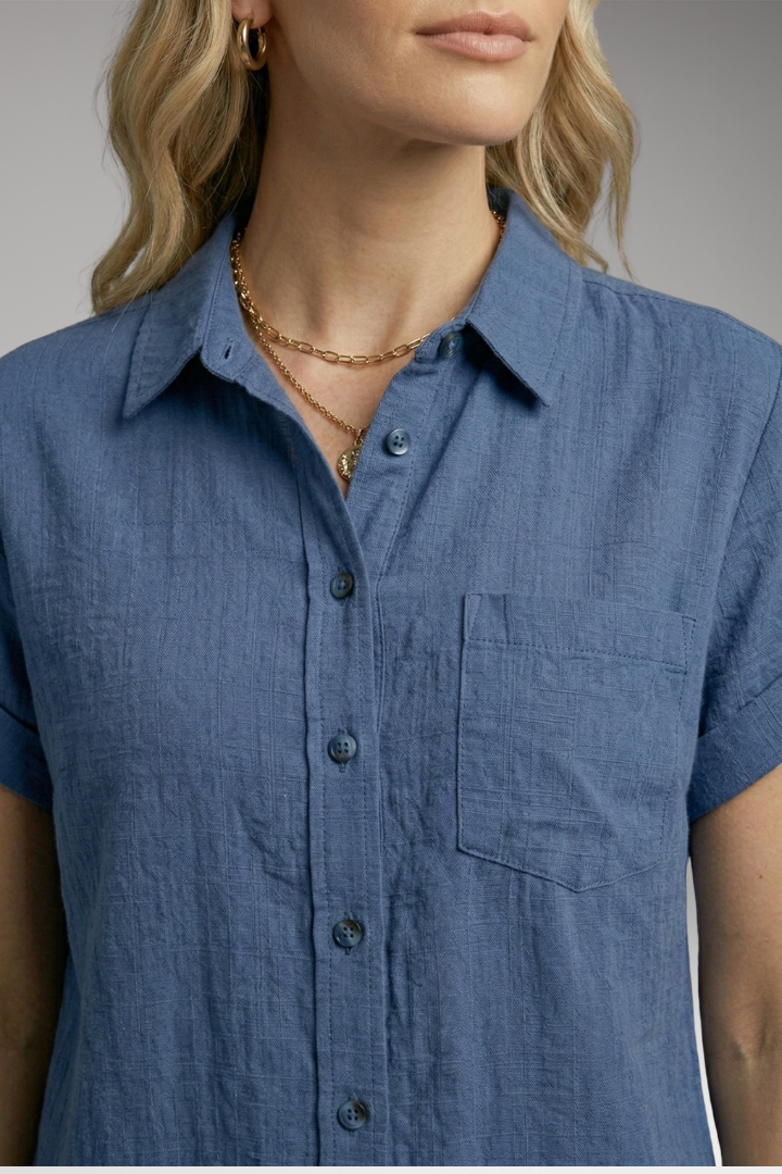 Women's Button-Down Blouse with Short Sleeves and Front Pocket