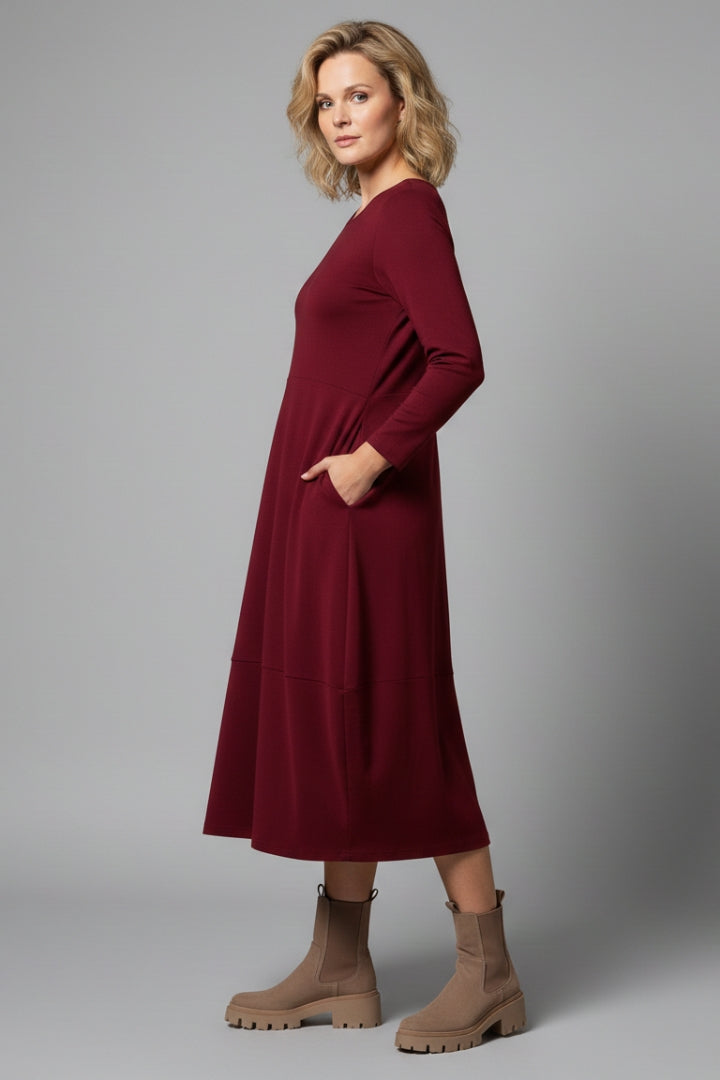 Women's Casual A-line Dress with Round Neck and Long Sleeves