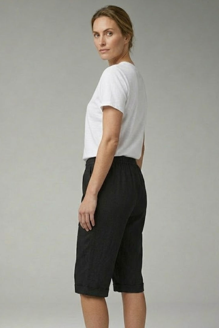 Women's Casual Shorts with Drawstring Waistband and Rolled-up Hem