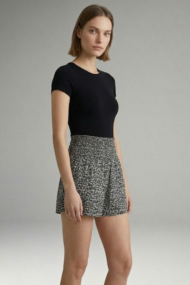 Women's Casual Shorts with Smocked Waistband and Floral Print