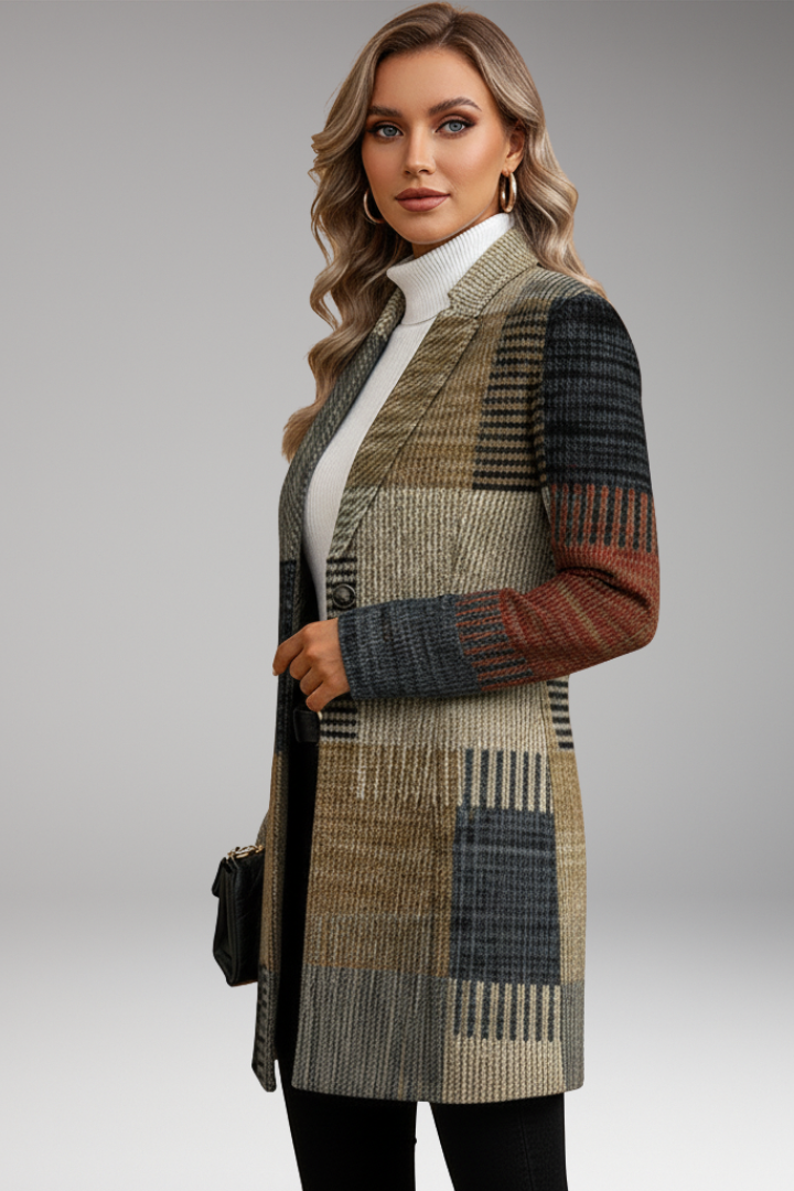 Women’s Checked Blazer with Lapel Collar and Straight Silhouette
