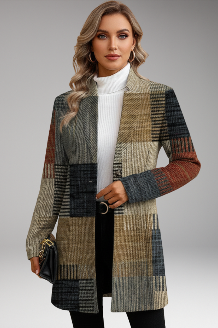 Women’s Checked Blazer with Lapel Collar and Straight Silhouette