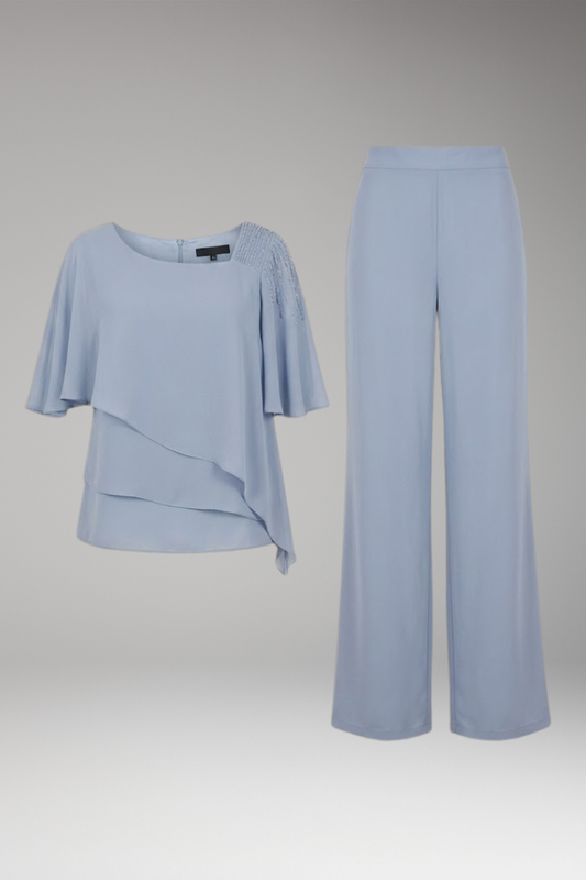 Women's Clothing Set with Opaque Fabric and Sleeveless Cut