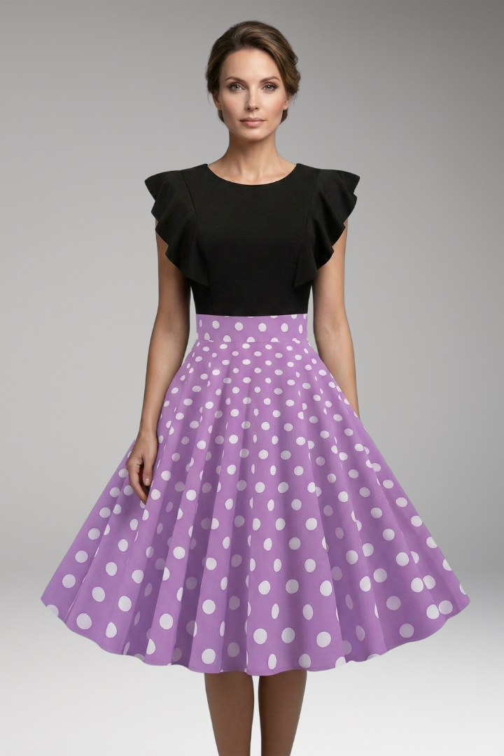 Women’s Dress with Fitted Bodice and Flared Skirt