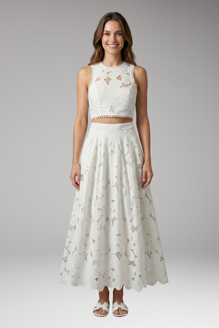 Women's Dress with Floral Pattern Crop Top and Maxi Skirt