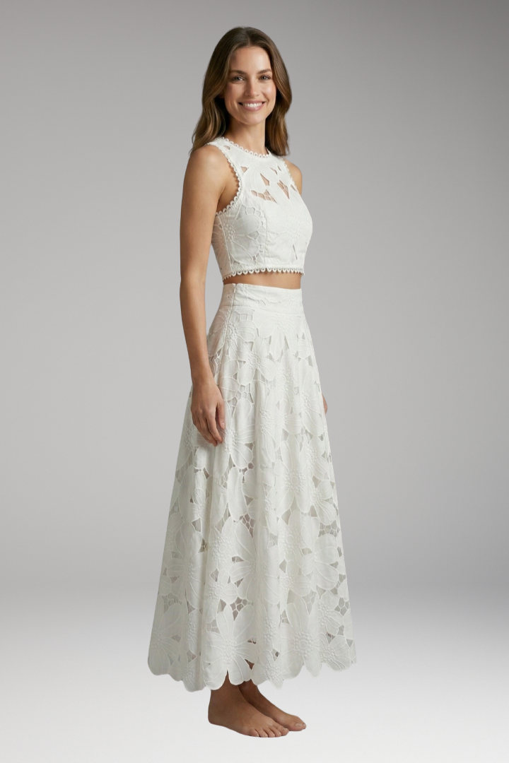 Women's Dress with Floral Pattern Crop Top and Maxi Skirt