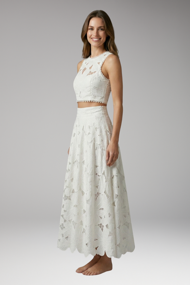 Women's Dress with Floral Pattern Crop Top and Maxi Skirt