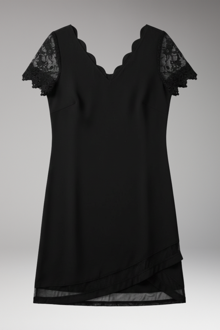 Women's Dress with Intricate Details and Timeless Style