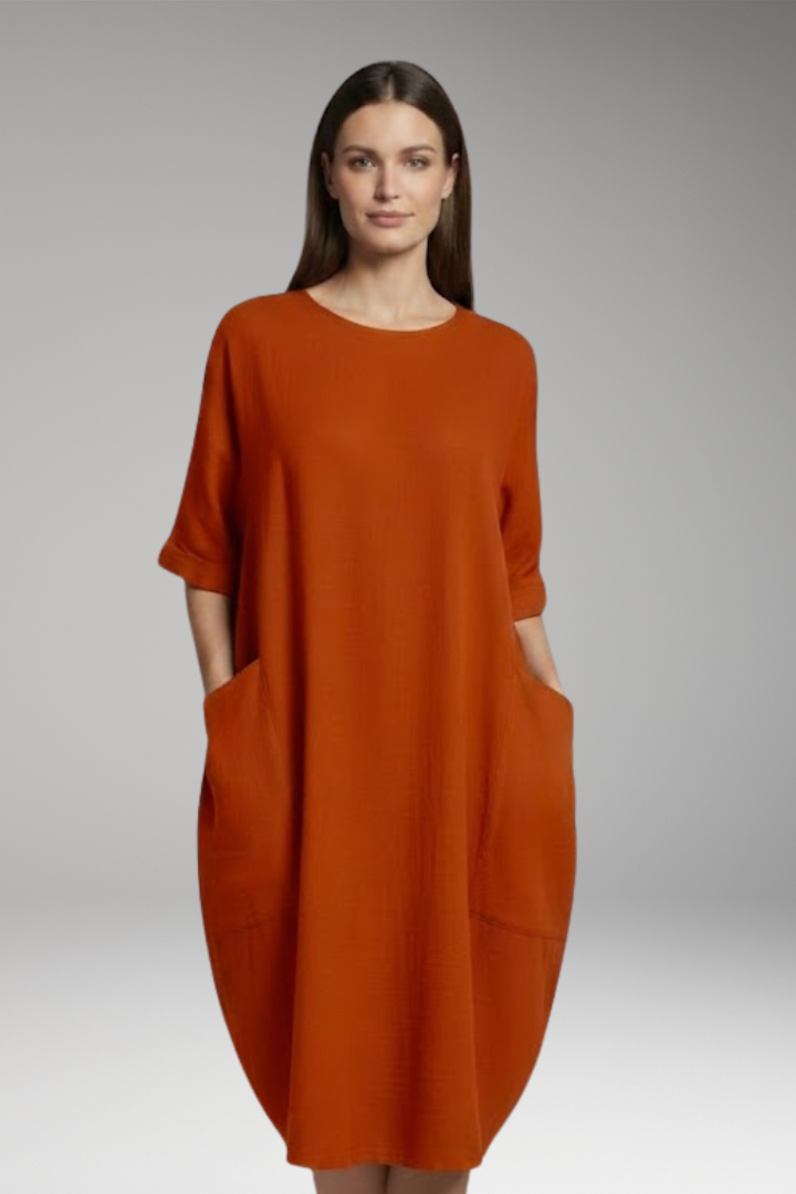 Women's Dress with Round Neckline and Short Sleeves