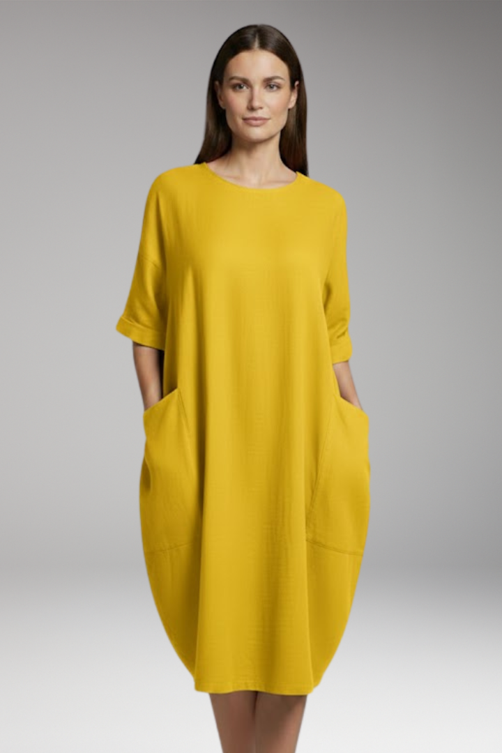 Women's Dress with Round Neckline and Short Sleeves