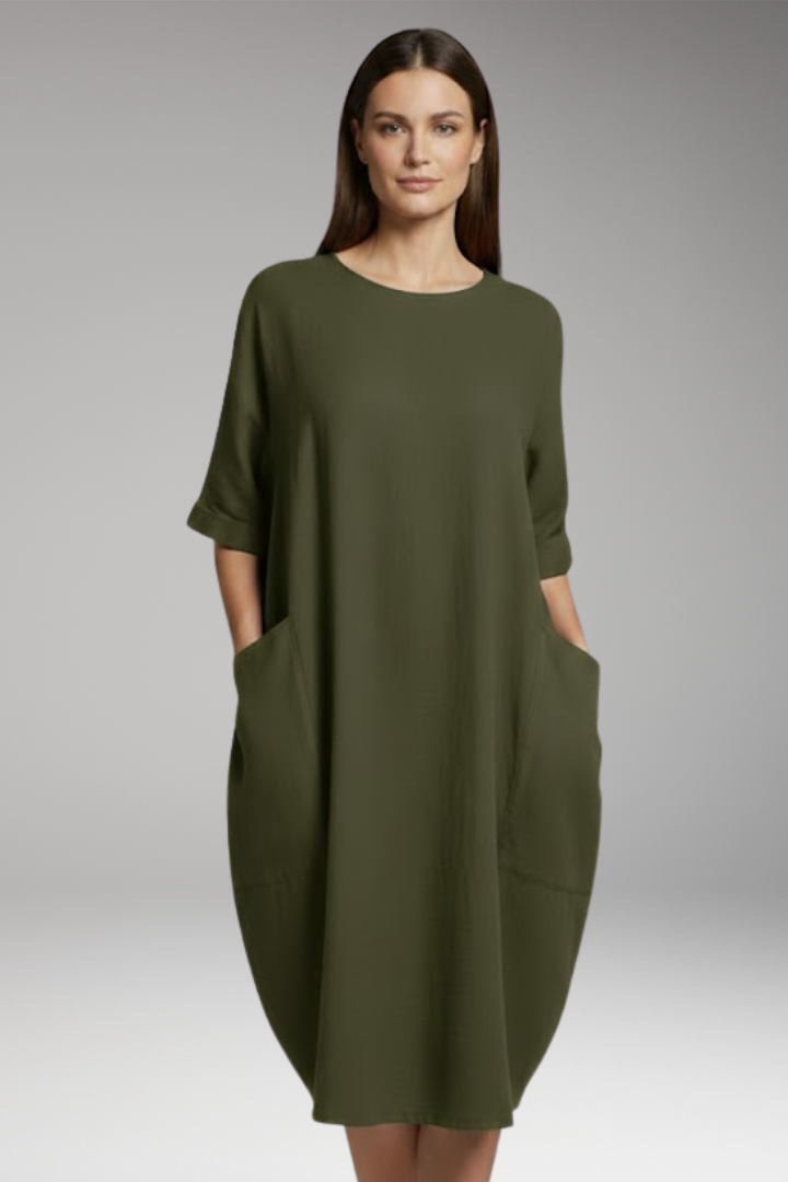 Women's Dress with Round Neckline and Short Sleeves