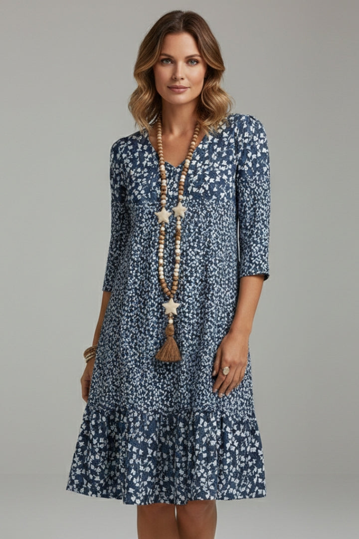 Women's Dress with Sophisticated Cut and Practical Design