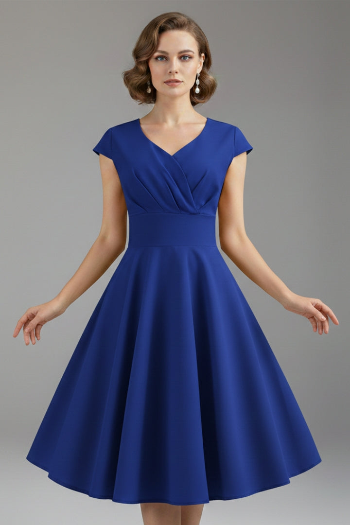 Women's Dress with Waist Cut and Flowing Hem