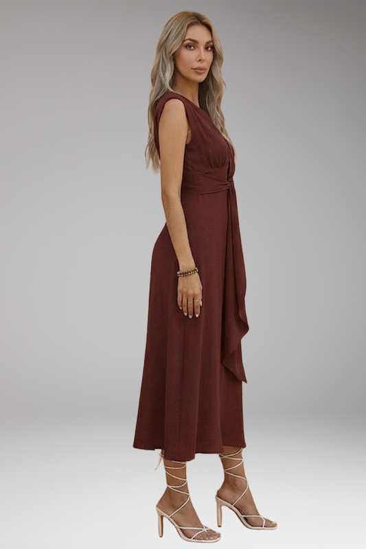 Women's Elegant Sleeveless Maxi Dress with Round Neck