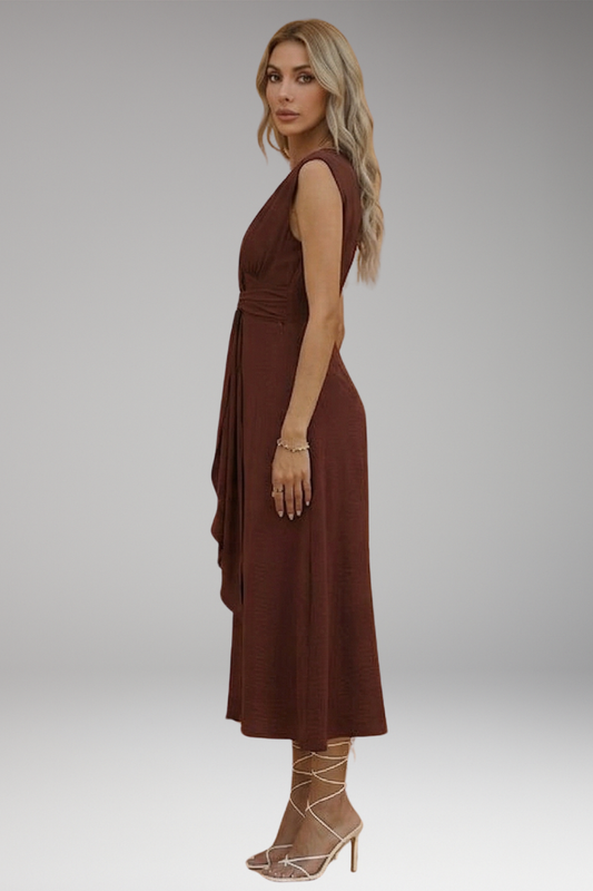 Women's Elegant Sleeveless Maxi Dress with Round Neck