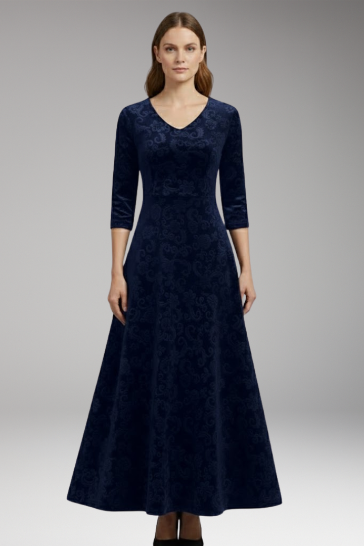 Women’s Flared Dress with Velvet Fabric and Figure-Flattering Cut