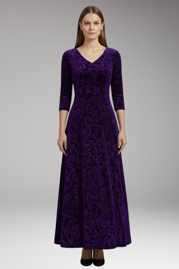 Women’s Flared Dress with Velvet Fabric and Figure-Flattering Cut