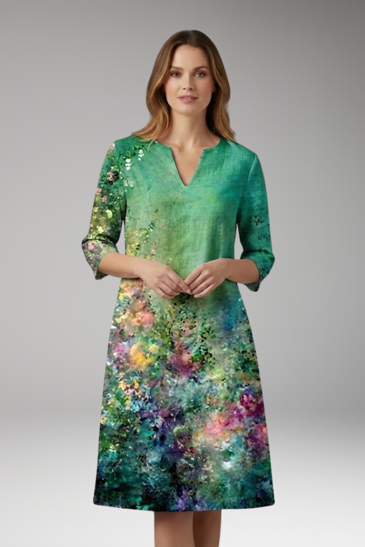 Women's Floral Dress with Elegant Fit and Vibrant Pattern