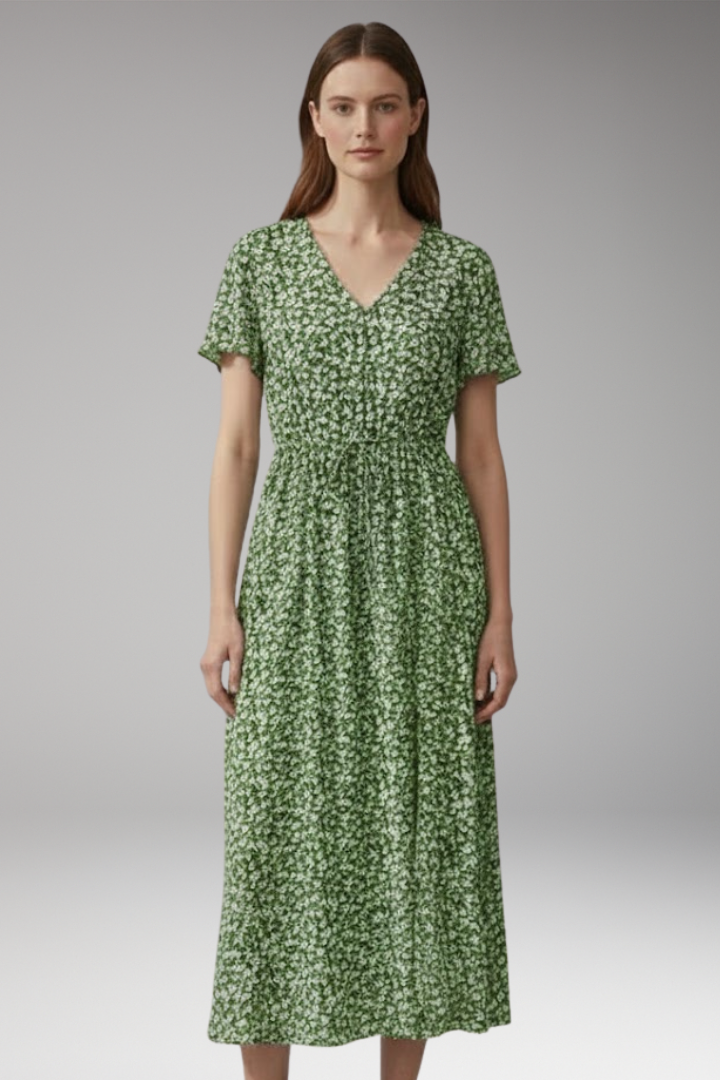 Women’s Floral Dress with Flowing Silhouette and Design