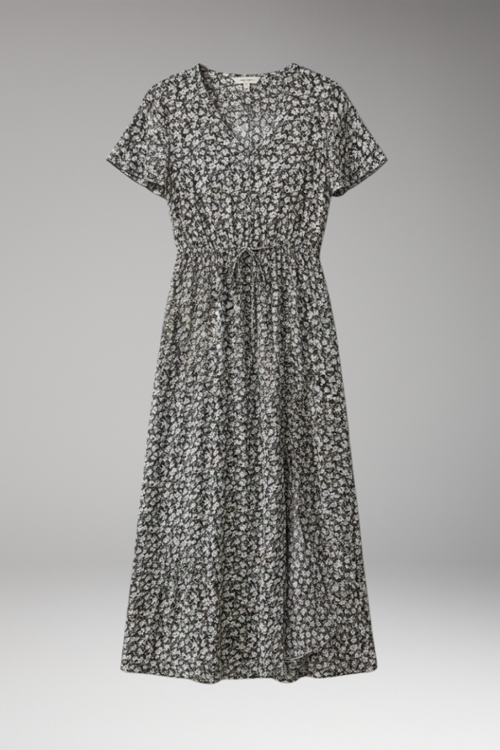 Women’s Floral Dress with Flowing Silhouette and Design