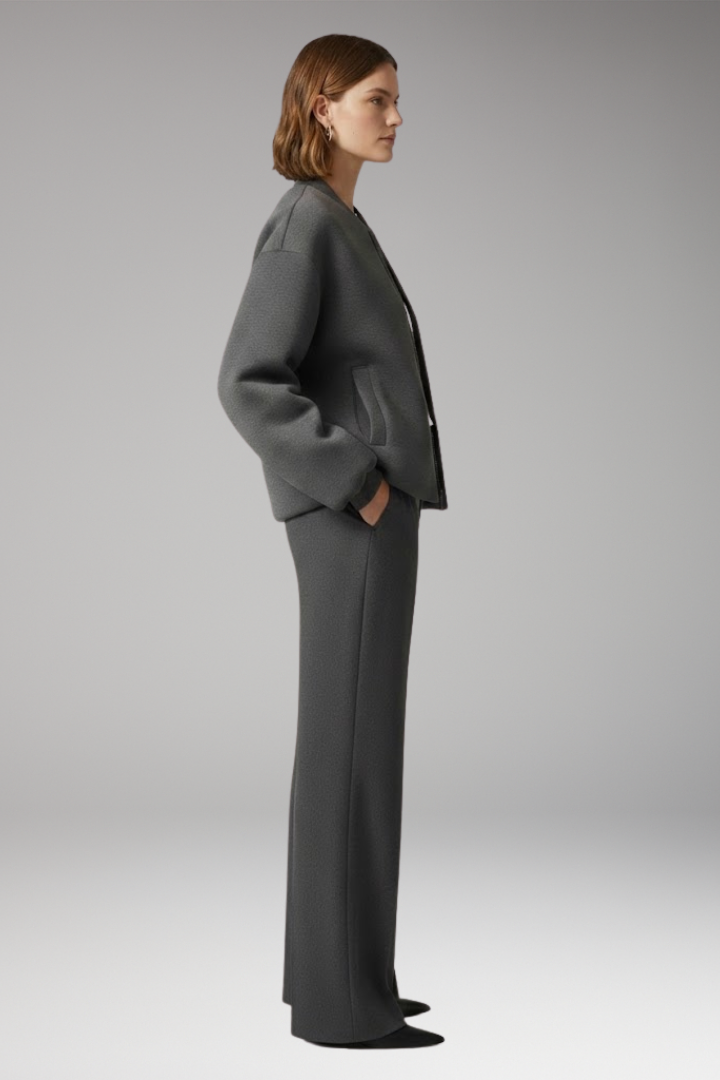 Women's Jacket with Front Zipper and Side Pockets
