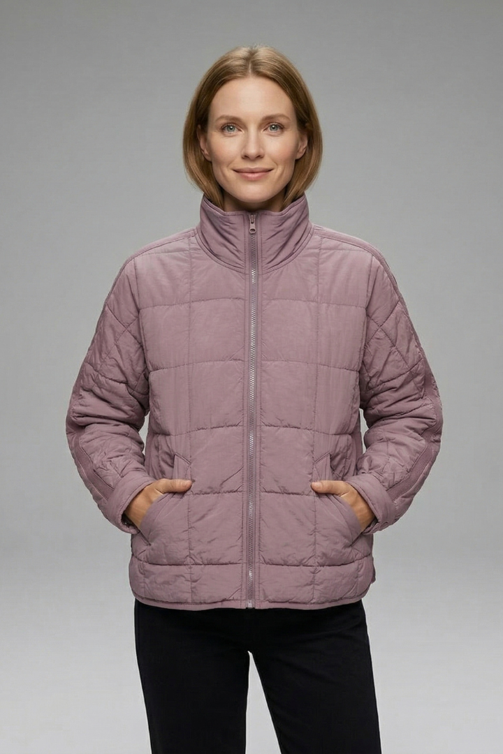Women’s Jacket with Zip Fastening and Quilted Surface
