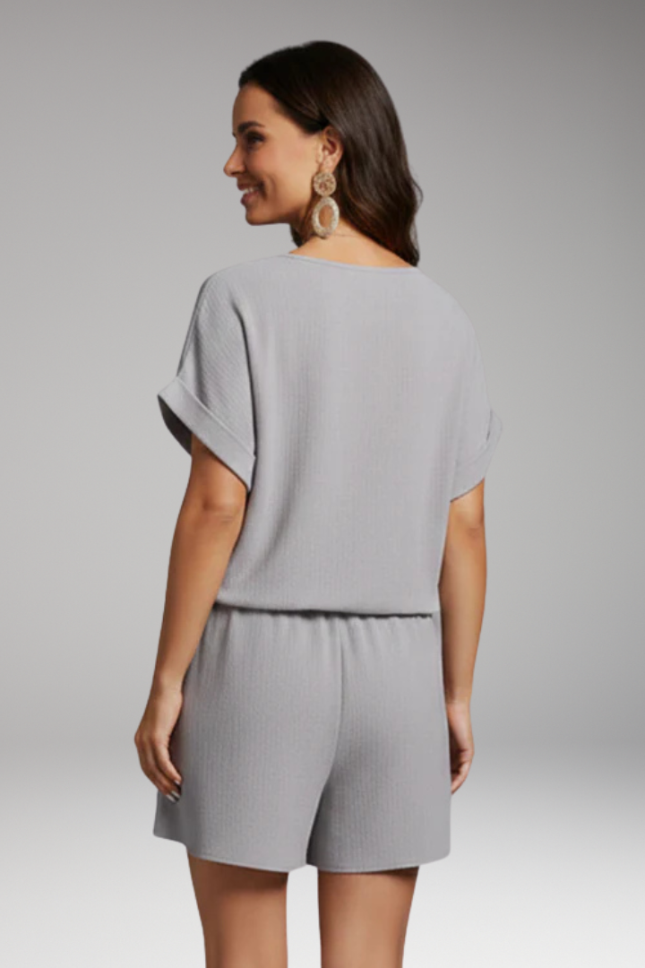 Women's Jumpsuit with Round Neck and Short Sleeves