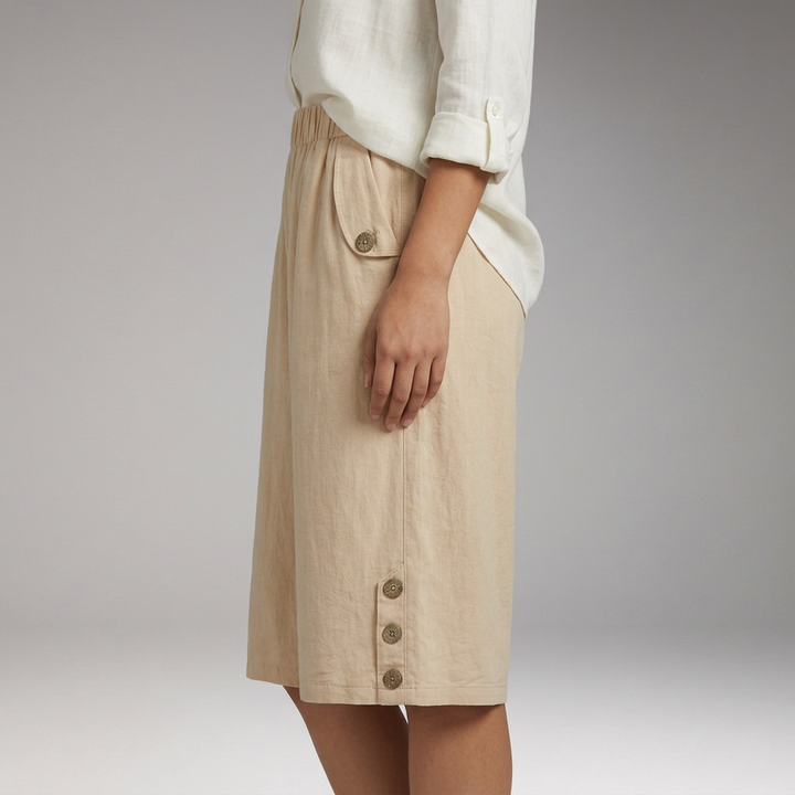 Women's Knee-Length Bermuda Shorts with Elastic Waist and Button Details