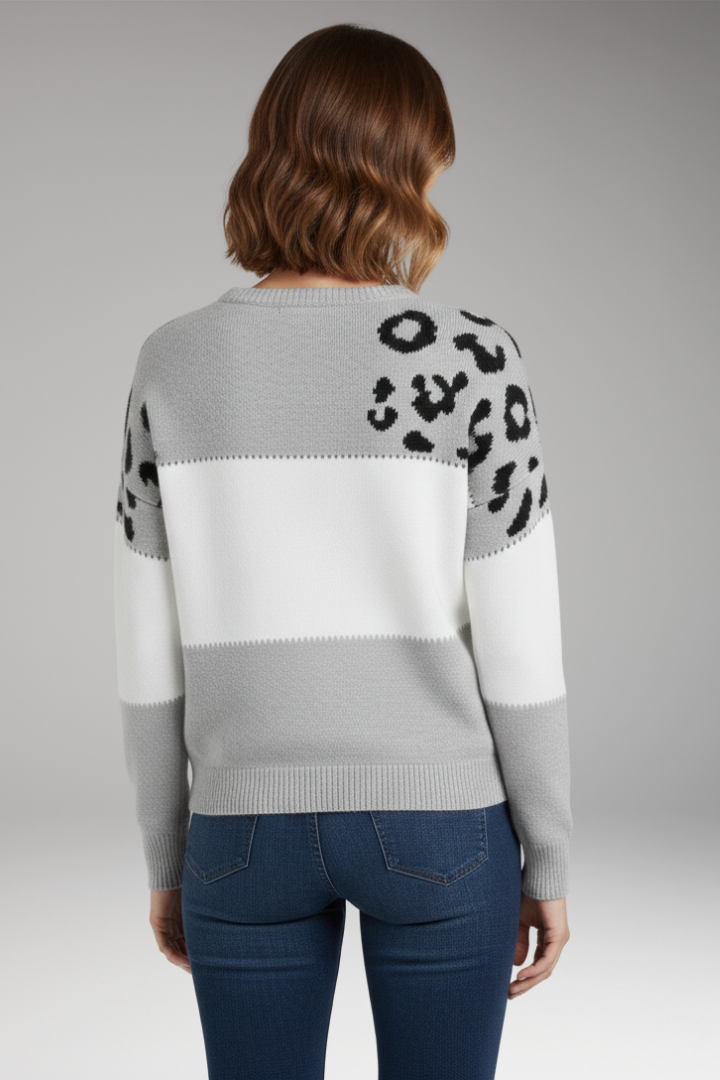 Women’s Knit Jumper with Round Neckline and Ribbed Hem