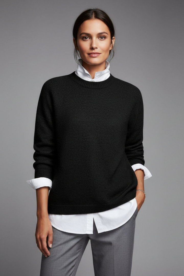 Women’s Knit Jumper with Round Neckline and Textured Surface