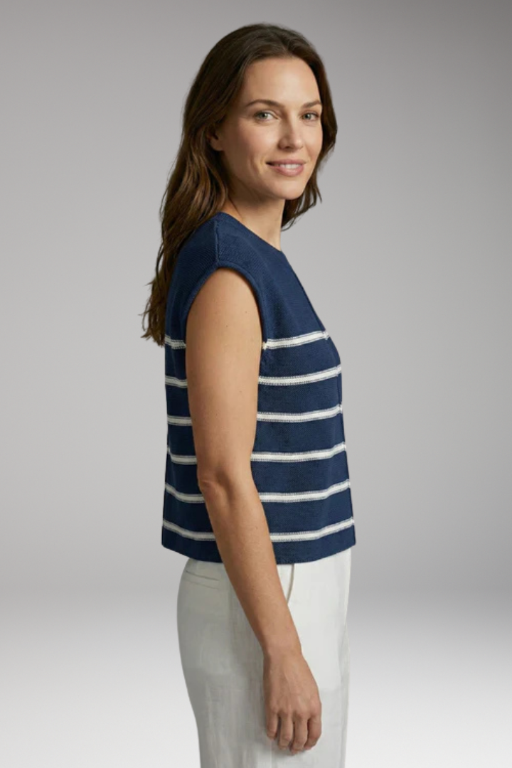 Women's Knit Top with Crew Neck and Stripe Pattern