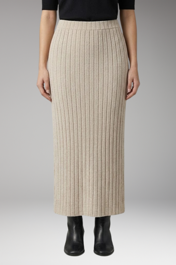 Women’s Knitted Maxi Skirt with Ribbed Texture and Side Slit