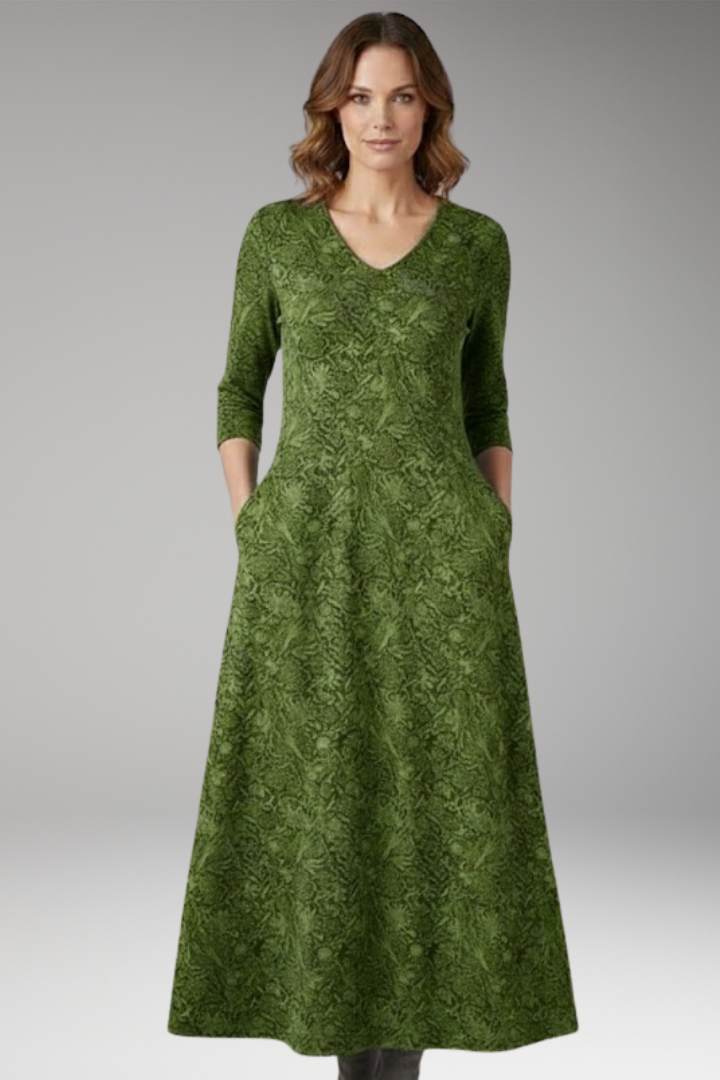 Women's Long Dress with Retro Pattern and High Waist