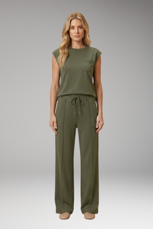 Women's Lounge Co-Ord with Relaxed Fit and Woven Surface