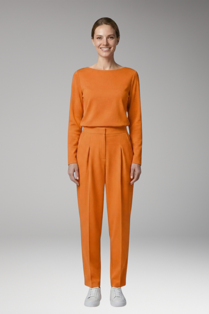 Women's Loungewear Set with Long Sleeves and Relaxed Fit