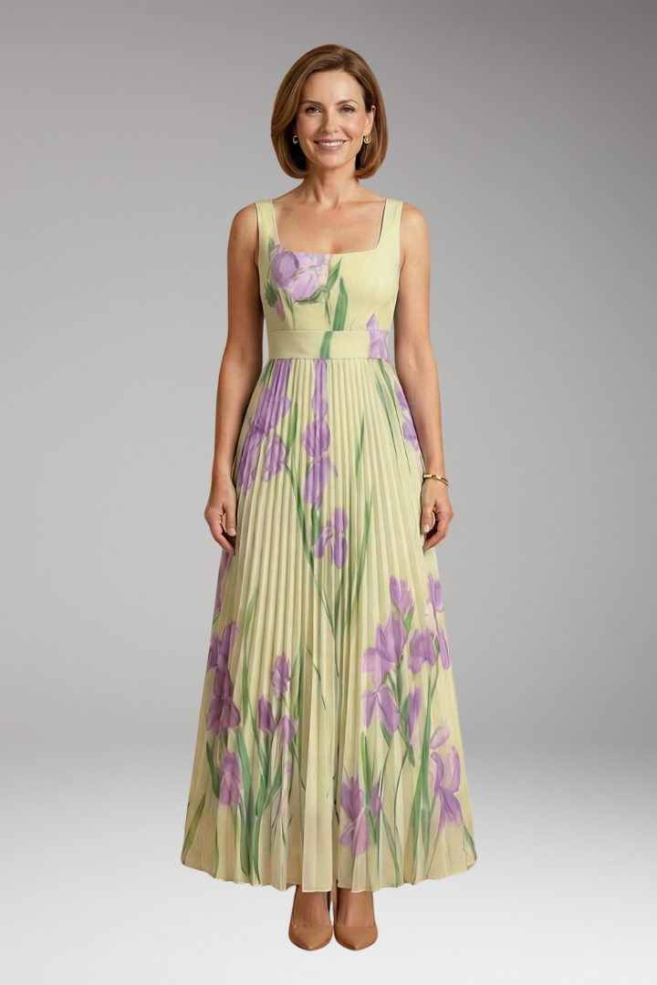 Women's Maxi Dress with Floral Pattern and A-Line Fit