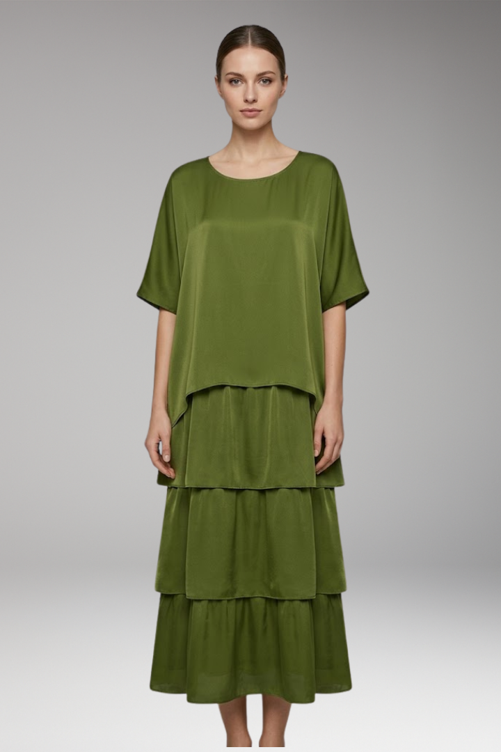 Women’s Maxi Dress with Round Neck and Smocked Sleeves