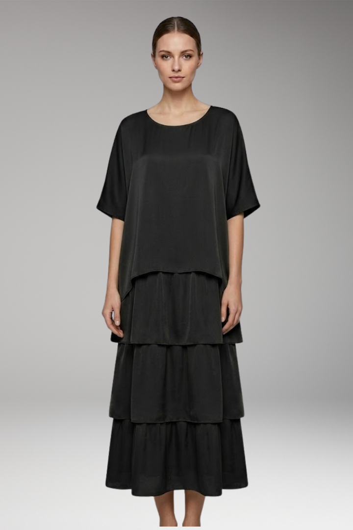 Women’s Maxi Dress with Round Neck and Smocked Sleeves