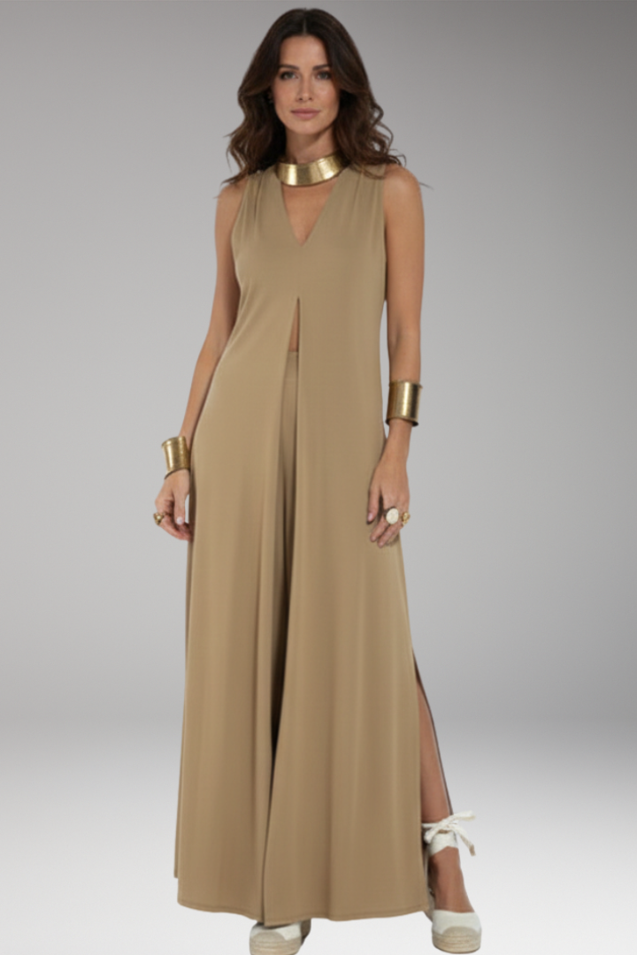 Women's Maxi Dress with V Neck and Sleeveless Cut
